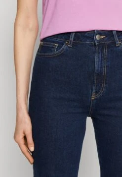 Anna Field Jeans Straight Leg - Blue Denim 13 Anna Field Jeans Straight Leg - Blue Denim -Anna Field Verkaufsgeschäft 03529c8a51634487ba5acc26ba6ad558