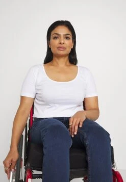 Anna Field T-Shirt Basic - White -Anna Field Verkaufsgeschäft 21540b4bd0154b32ba21619ab7a77884