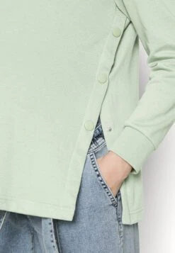 Sweatshirt - Light Green 12 Sweatshirt - Light Green -Anna Field Verkaufsgeschäft 2f869bbf9eef40a98f4e57f3b4ebd4c7