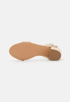 Anna Field Riemensandalette - Off-white -Anna Field Verkaufsgeschäft 5a2284baa9c841b6a3541d20221b955b