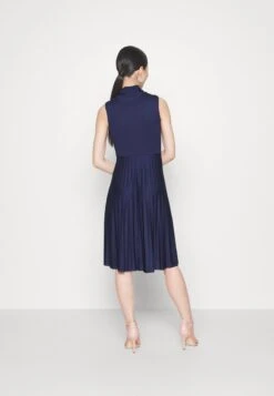 Freizeitkleid - Dark Blue -Anna Field Verkaufsgeschäft 5c984f5f6d1a4626b491727750ca5b13