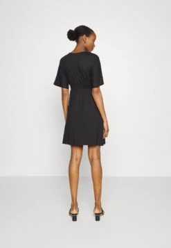 Jerseykleid - Schwarz 10 Jerseykleid - Schwarz -Anna Field Verkaufsgeschäft 6db2cff249594f7883bdffe81cb07a8c