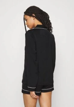 Anna Field AMANDA LONG SLEEVE SHORT SET - Nachtwäsche Set - Black 10 Anna Field AMANDA LONG SLEEVE SHORT SET - Nachtwäsche Set - Black -Anna Field Verkaufsgeschäft 76c1a6e3060042a98452482dadb33e40