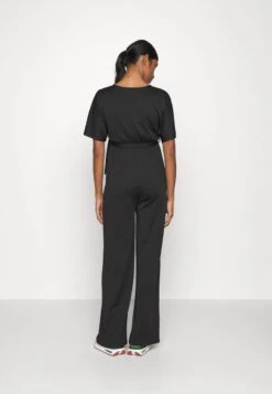 SHORT SLEEVE WRAP JUMPSUIT - Jumpsuit - Black -Anna Field Verkaufsgeschäft 916c9e2f7b054f20aa7ff4ca0c540e4f