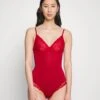Anna Field Body - Red -Anna Field Verkaufsgeschäft a39ef63ecf8545c7812c1c16f6f68171