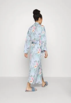 Anna Field FLORAL ROBE - Bademantel - Blue -Anna Field Verkaufsgeschäft a993fdd81fac4d6e8a2b4bc9e3d07a0d