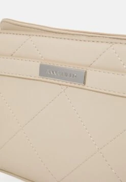 Anna Field Umhängetasche - Beige 12 Anna Field Umhängetasche - Beige -Anna Field Verkaufsgeschäft bbf1c9d737c343fd8bf49f9455c8dff8