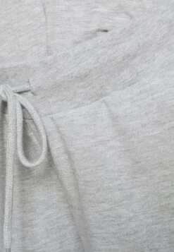 SLIM FIT JOGGERS - OVERBUMP - Jogginghose - Light Grey 13 SLIM FIT JOGGERS - OVERBUMP - Jogginghose - Light Grey -Anna Field Verkaufsgeschäft bdcb41bafe3945bd95f8e6c593930596