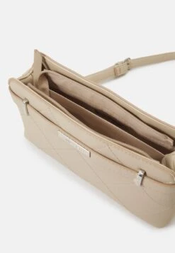 Anna Field Umhängetasche - Beige 10 Anna Field Umhängetasche - Beige -Anna Field Verkaufsgeschäft da107df8b33540ebac5a140c4fd24779