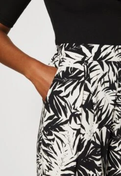 Anna Field Shorts - Black/off-white -Anna Field Verkaufsgeschäft ed4ea5b74138457188b6f733ef8869e5