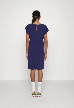 FIT AND FLARE FLOWY DROPPED SHOULDER - Jerseykleid - Dark Blue -Anna Field Verkaufsgeschäft ef968090854249deb57e31195de11944